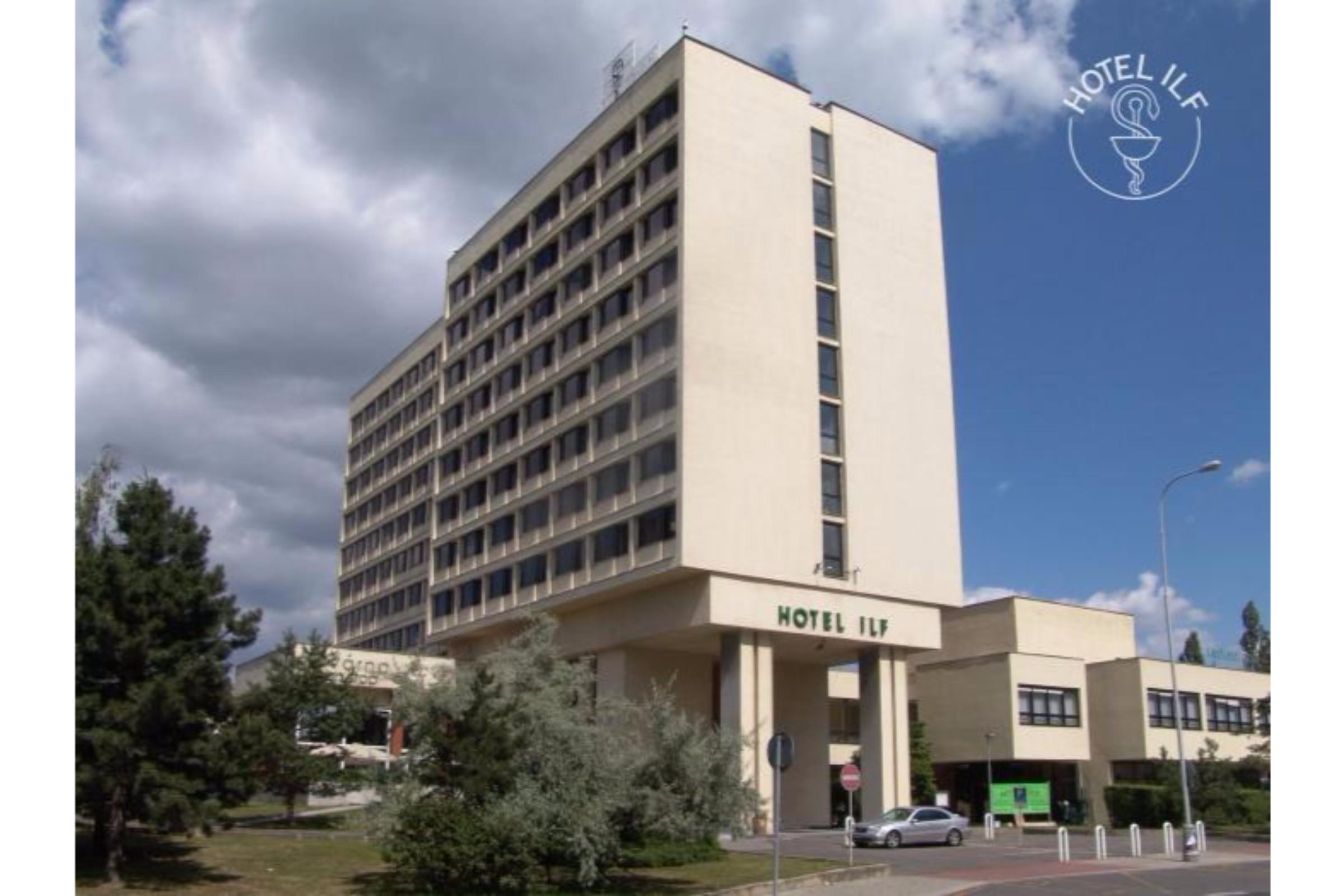 Hotel Ilf براغ المظهر الخارجي الصورة